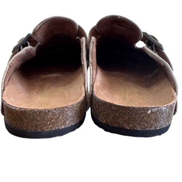 White Mountain Kids Suede Clogs Tan with Adjustable Buckle Size 3 - Picture 9 of 11